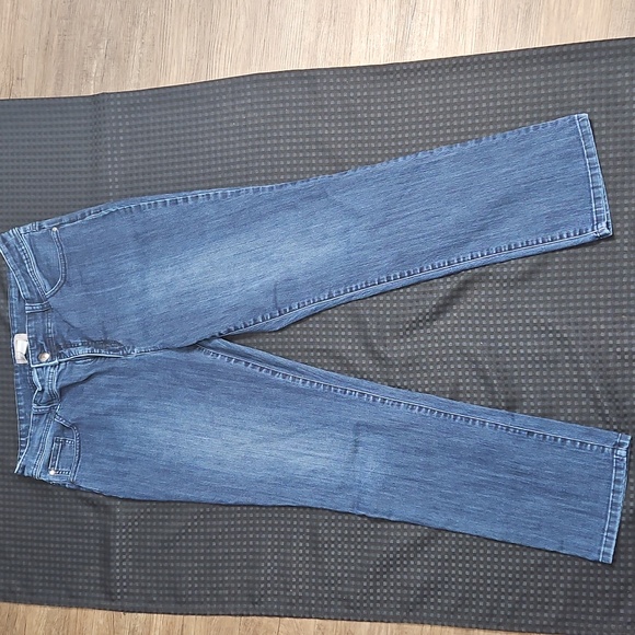 Fabulously Slimming, Chico's, Size 2 Short, Denim, Jeans, Stretch - Picture 2 of 11